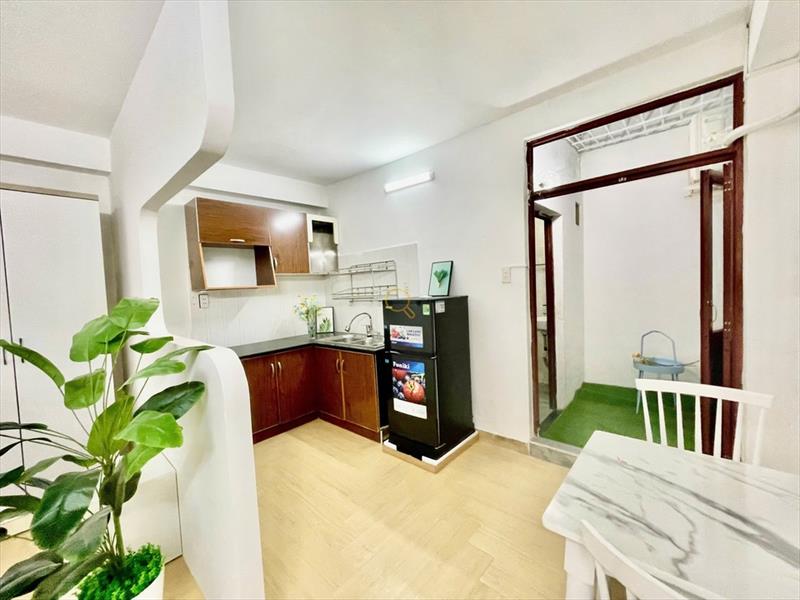 PHÒNG FULL NỘI THẤT CÓ BAN CÔNG