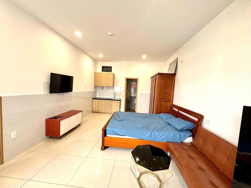 PHÒNG FULLY FURNISHED WITH BALCONY