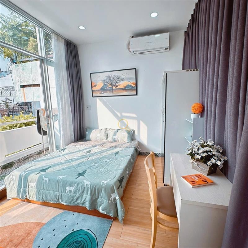 CĂN HỘ DỊCH VỤ FULL NỘI THẤT MÁY GIẶT RIÊNG CÓ BAN CÔNG