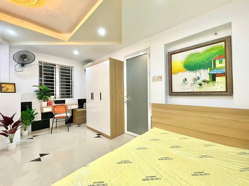 CĂN HỘ DỊCH VỤ FULL NỘI THẤT MÁY GIẶT RIÊNG CÓ CỬA SỔ