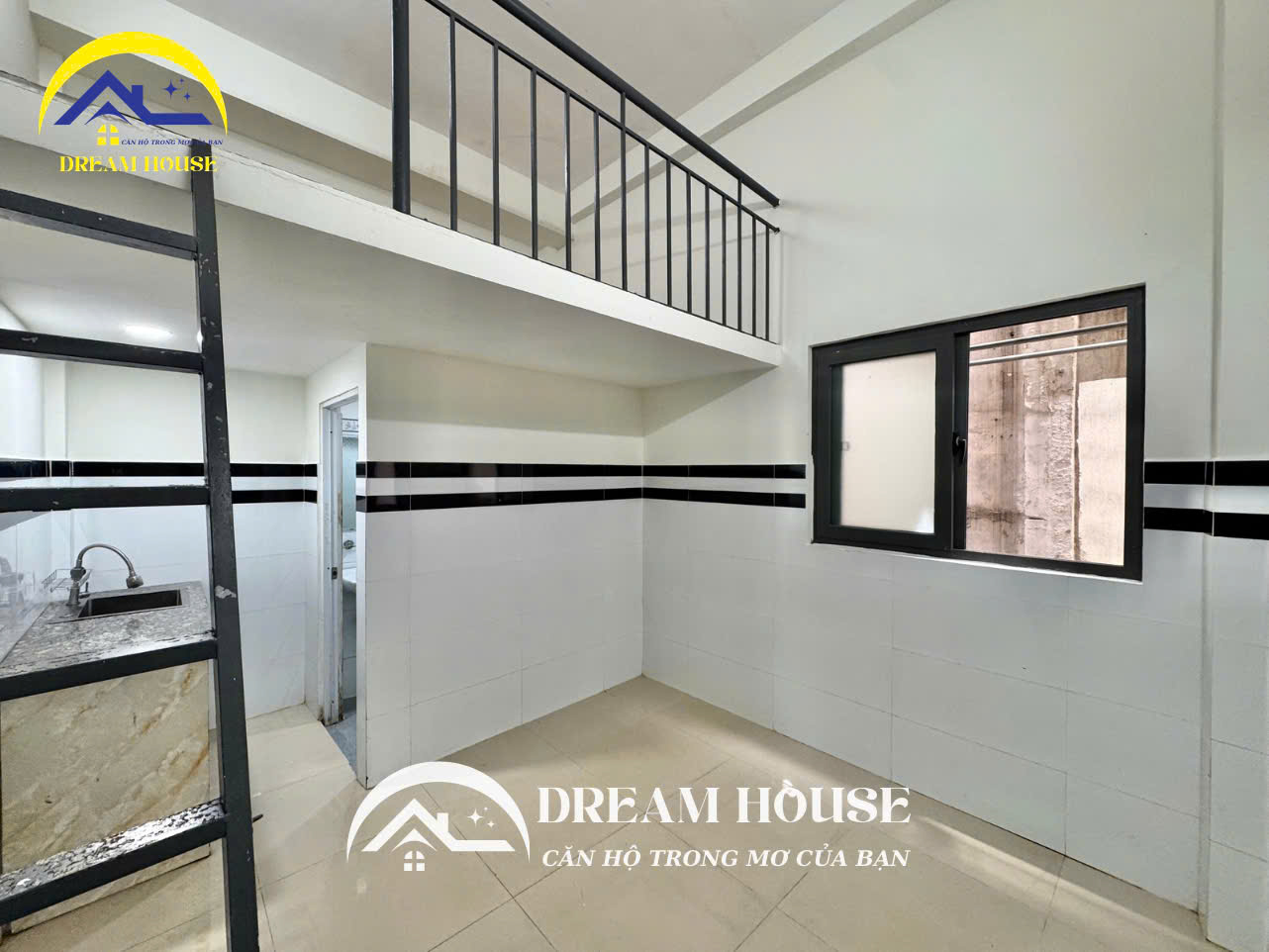 DUPLEX WINDOW TRỜI THOÁNG MEZZANINE CAO