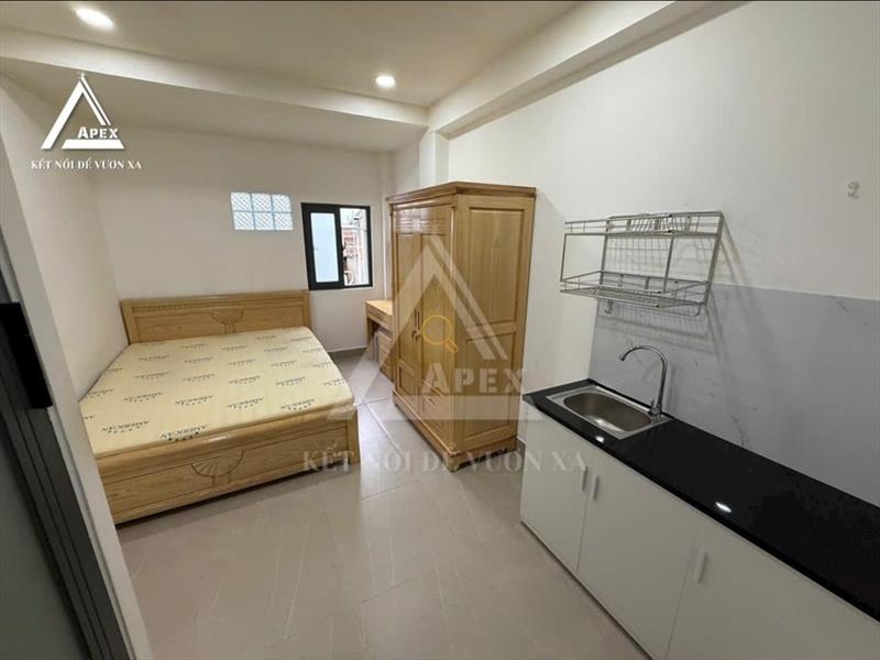 PHÒNG FULLY FURNISHED WITH WINDOW