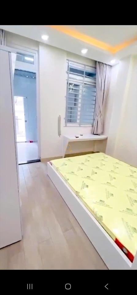 PHÒNG FULL NỘI THẤT CÓ BAN CÔNG