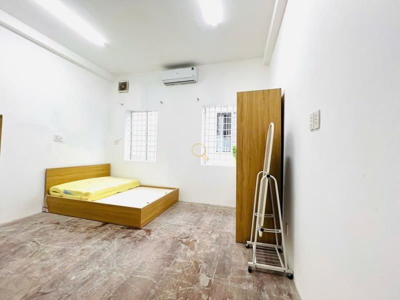 PHÒNG FULL NỘI THẤT CÓ CỬA SỔ