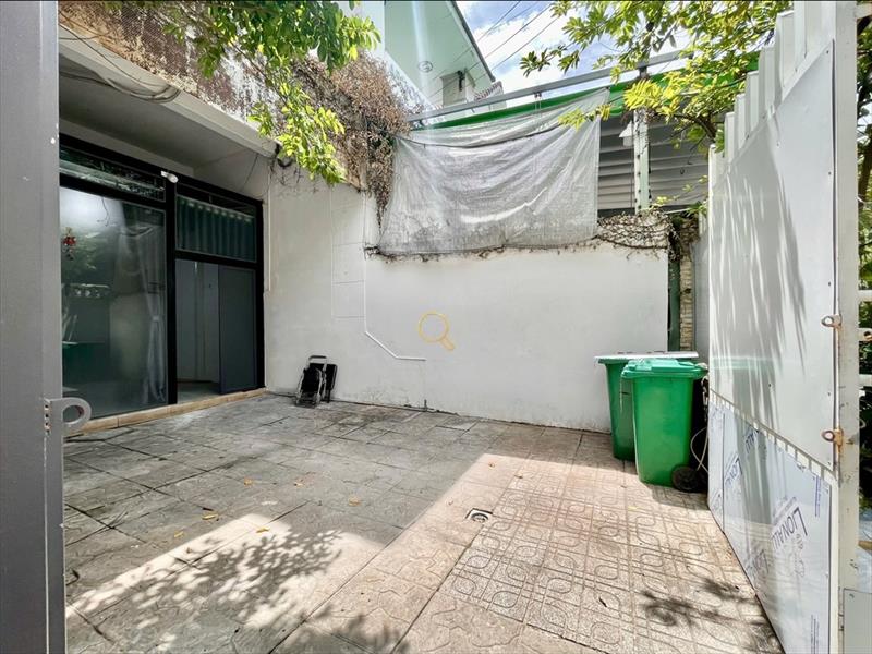CĂN HỘ DỊCH VỤ FULL NỘI THẤT CÓ BAN CÔNG