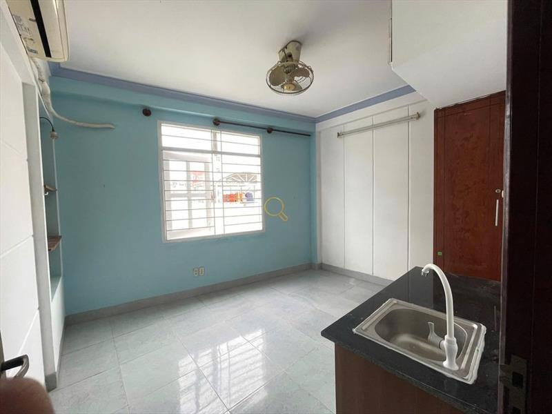 PHÒNG FULLY FURNISHED WITH WINDOW