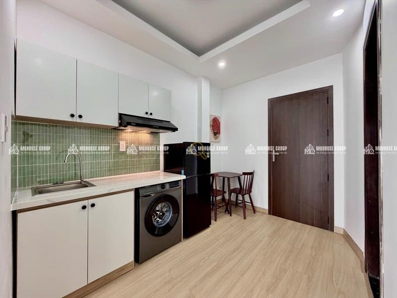 CĂN HỘ DỊCH VỤ FULL NỘI THẤT MÁY GIẶT RIÊNG CÓ BAN CÔNG