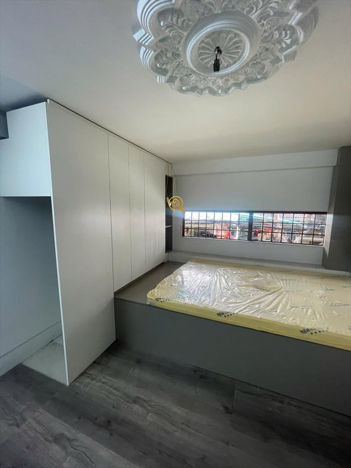 PHÒNG FULLY FURNISHED WITH WINDOW
