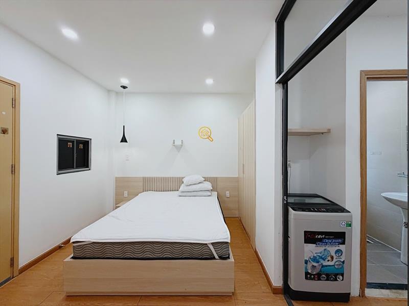 PHÒNG FULLY FURNISHED MÁY GIẶT RIÊNG WITH WINDOW