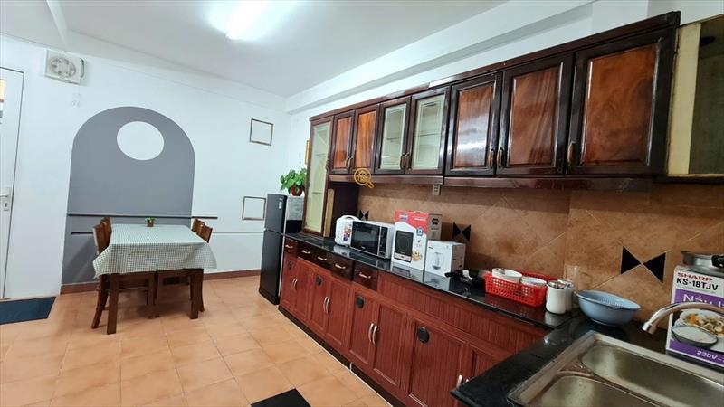 CĂN HỘ DỊCH VỤ FULL NỘI THẤT MÁY GIẶT RIÊNG CÓ BAN CÔNG