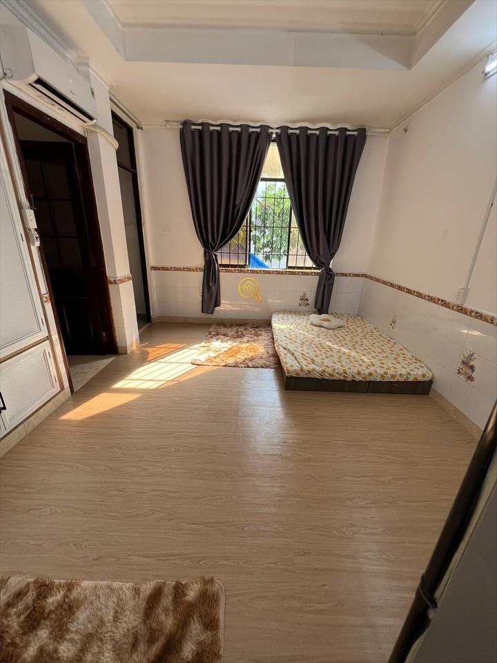 PHÒNG FULL NỘI THẤT CÓ CỬA SỔ