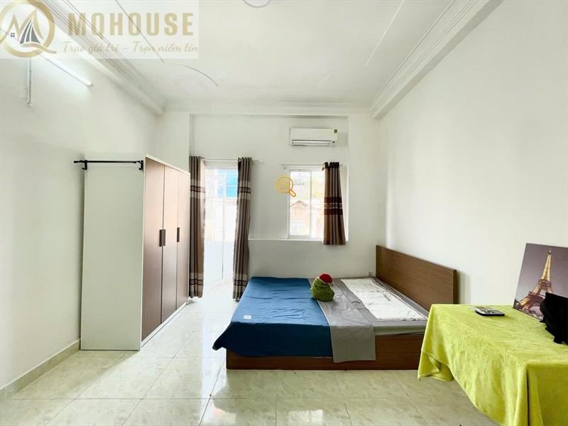 PHÒNG FULL NỘI THẤT CÓ BAN CÔNG