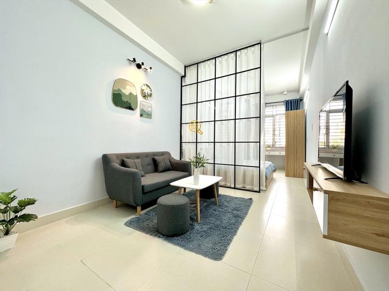 CĂN HỘ DỊCH VỤ FULL NỘI THẤT MÁY GIẶT RIÊNG CÓ CỬA SỔ