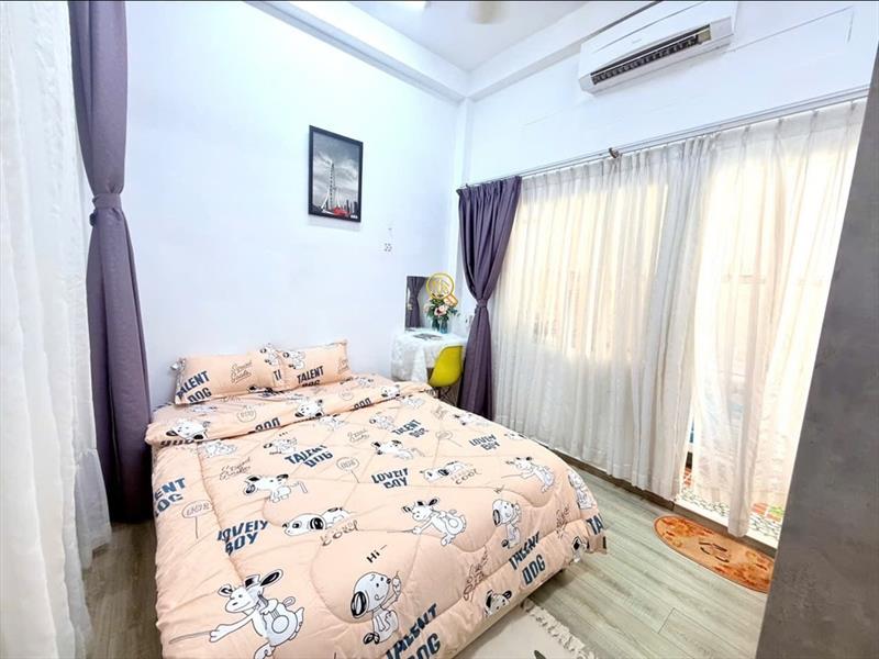 PHÒNG FULLY FURNISHED MÁY GIẶT RIÊNG WITH BALCONY
