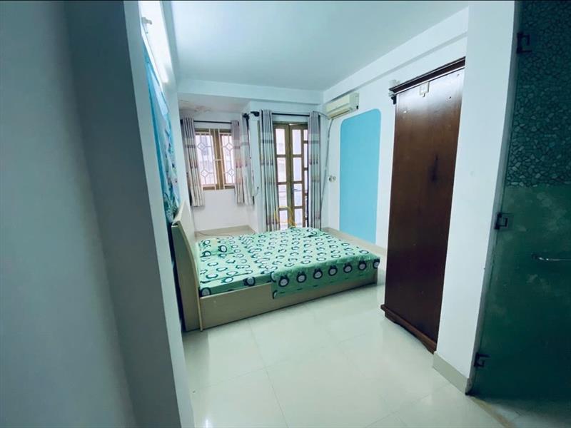 PHÒNG FULL NỘI THẤT CÓ BAN CÔNG