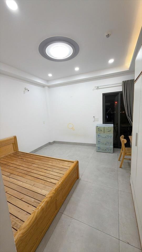 SERVICED APARTMENT FULLY FURNISHED WITH BALCONY