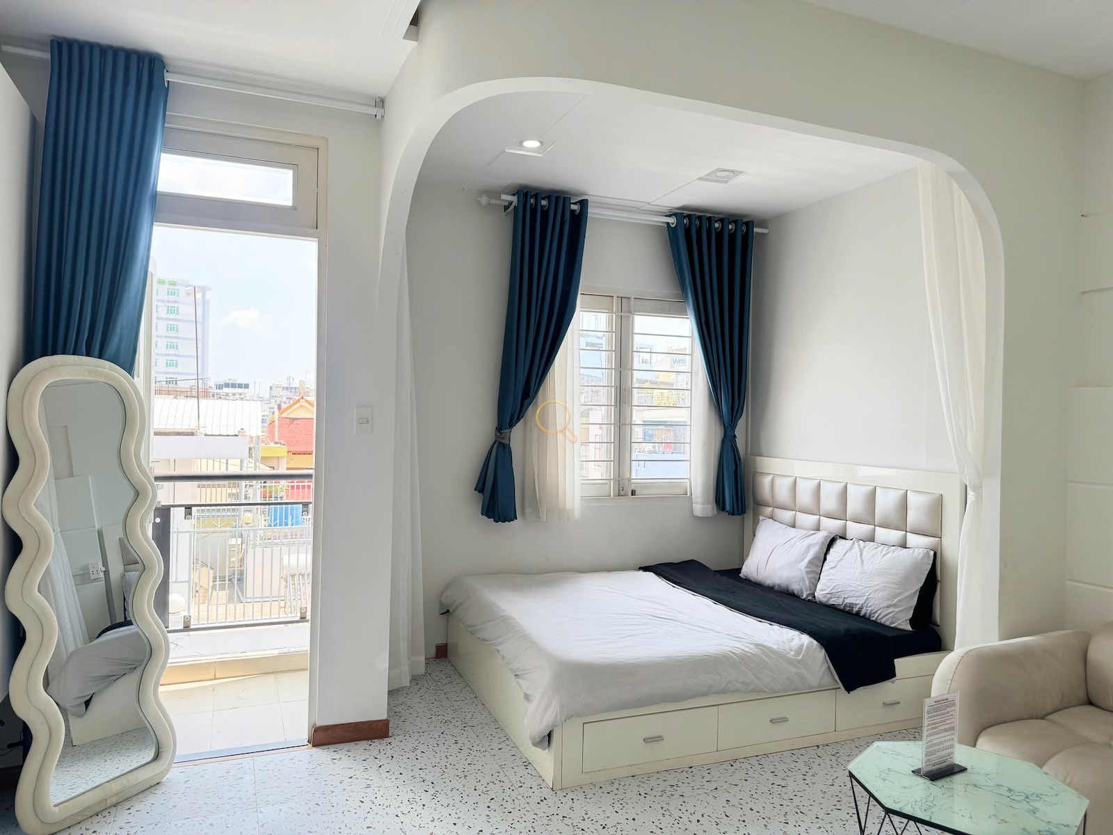 SERVICED APARTMENT FULLY FURNISHED MÁY GIẶT RIÊNG WITH BALCONY