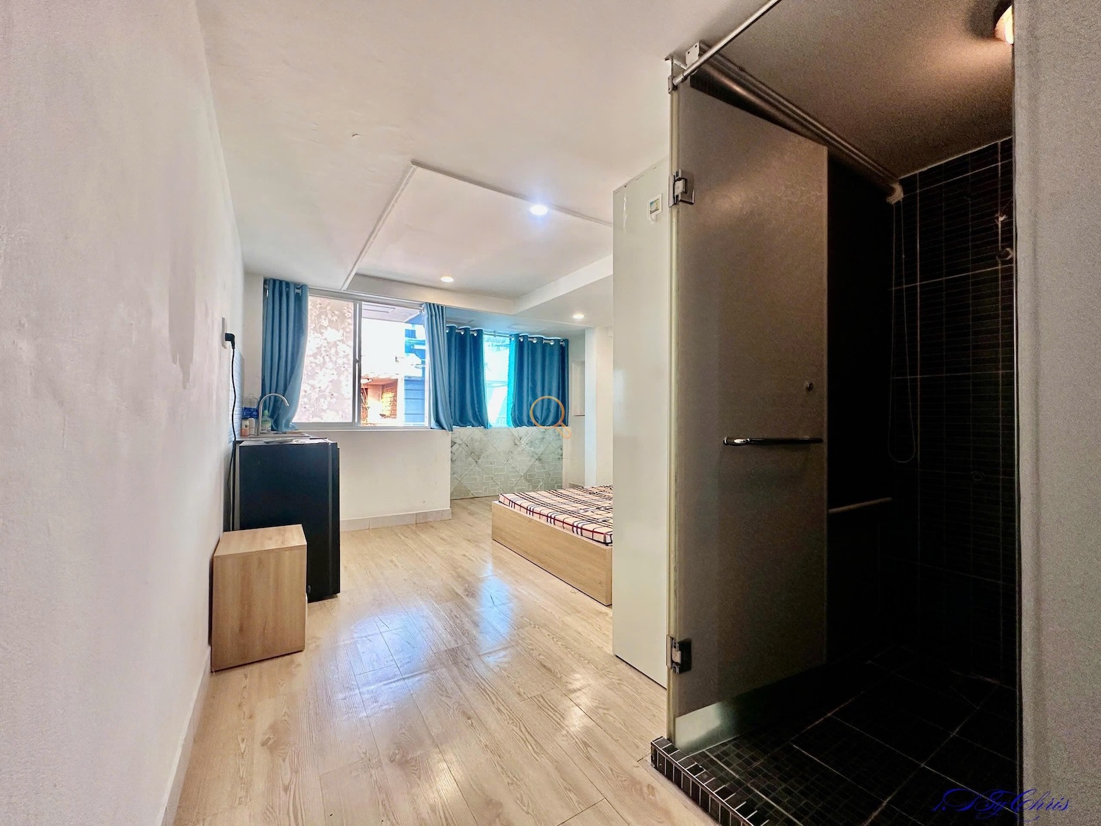 PHÒNG FULL NỘI THẤT CÓ CỬA SỔ