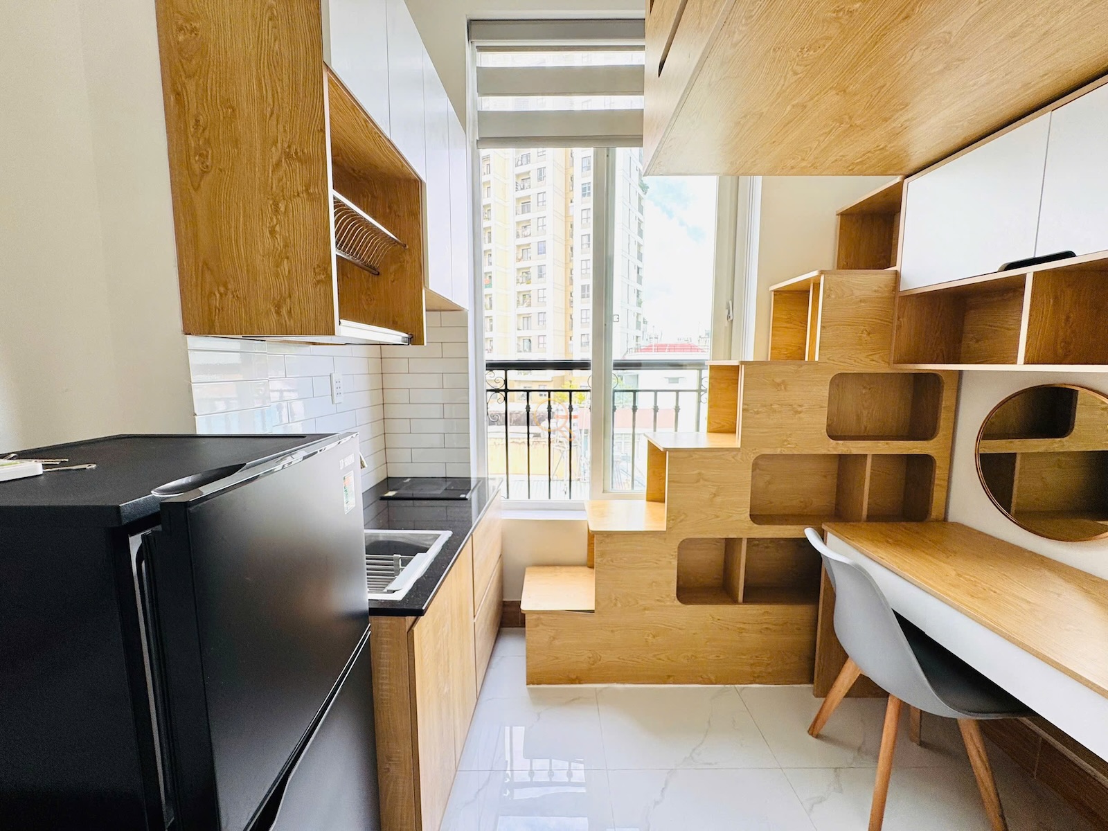 PHÒNG FULLY FURNISHED MÁY GIẶT RIÊNG WITH WINDOW