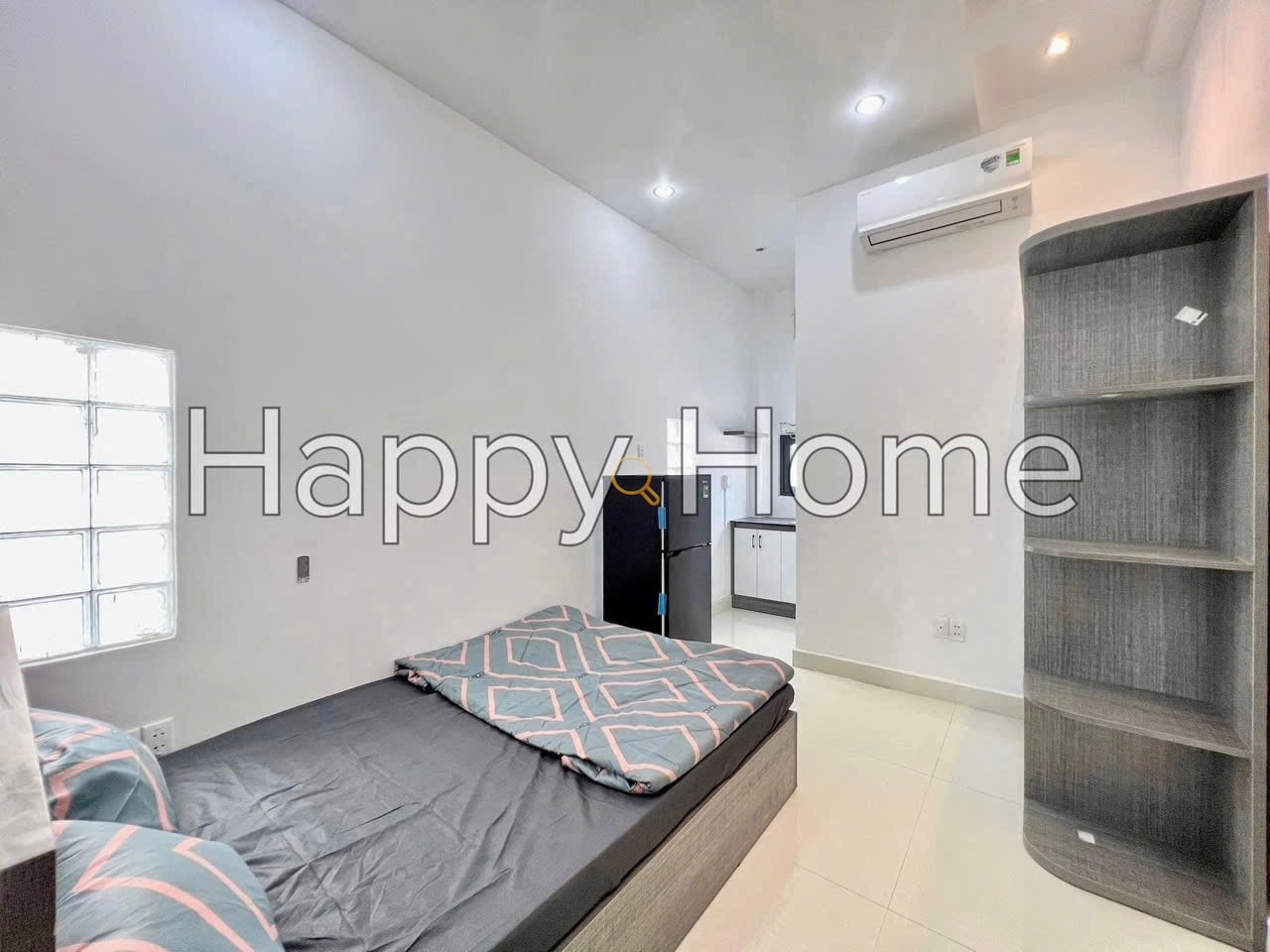 PHÒNG FULL NỘI THẤT CÓ CỬA SỔ