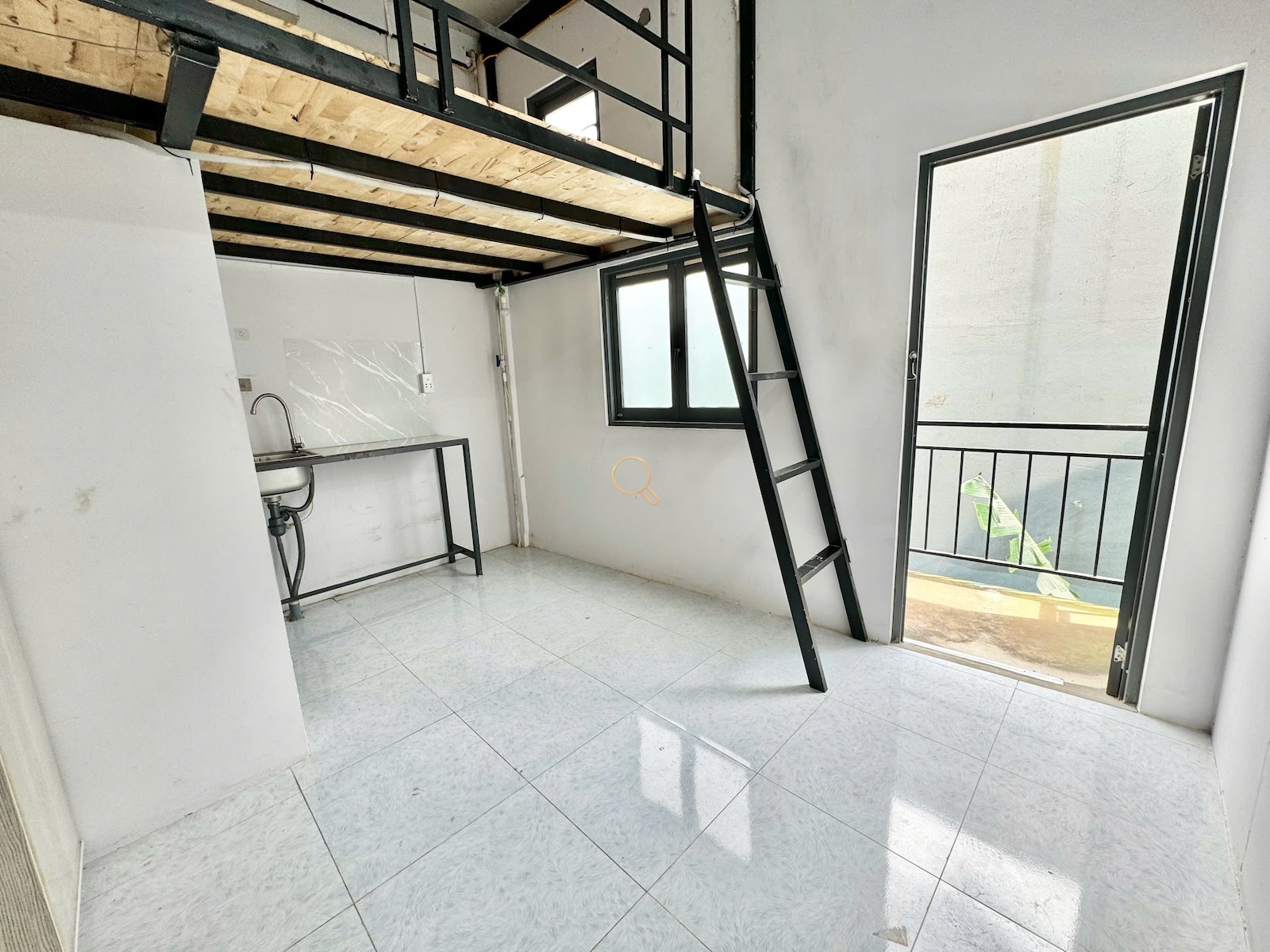PHÒNG FULLY FURNISHED WITH BALCONY