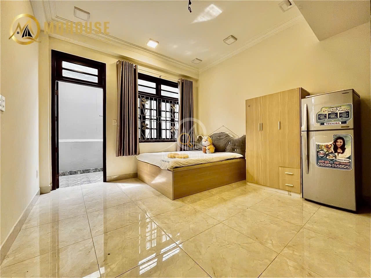 PHÒNG FULL NỘI THẤT CÓ BAN CÔNG