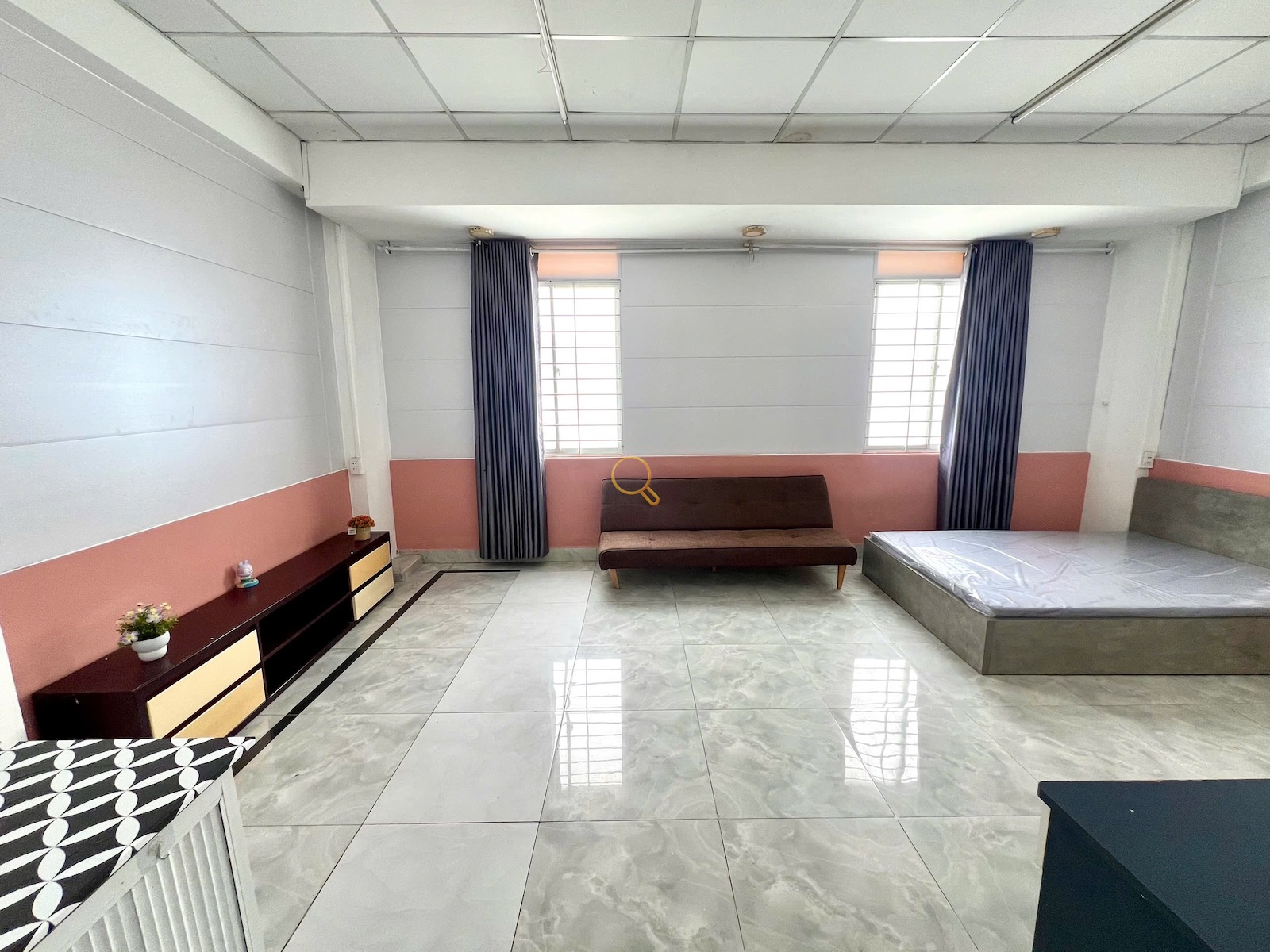 PHÒNG FULL NỘI THẤT CÓ CỬA SỔ