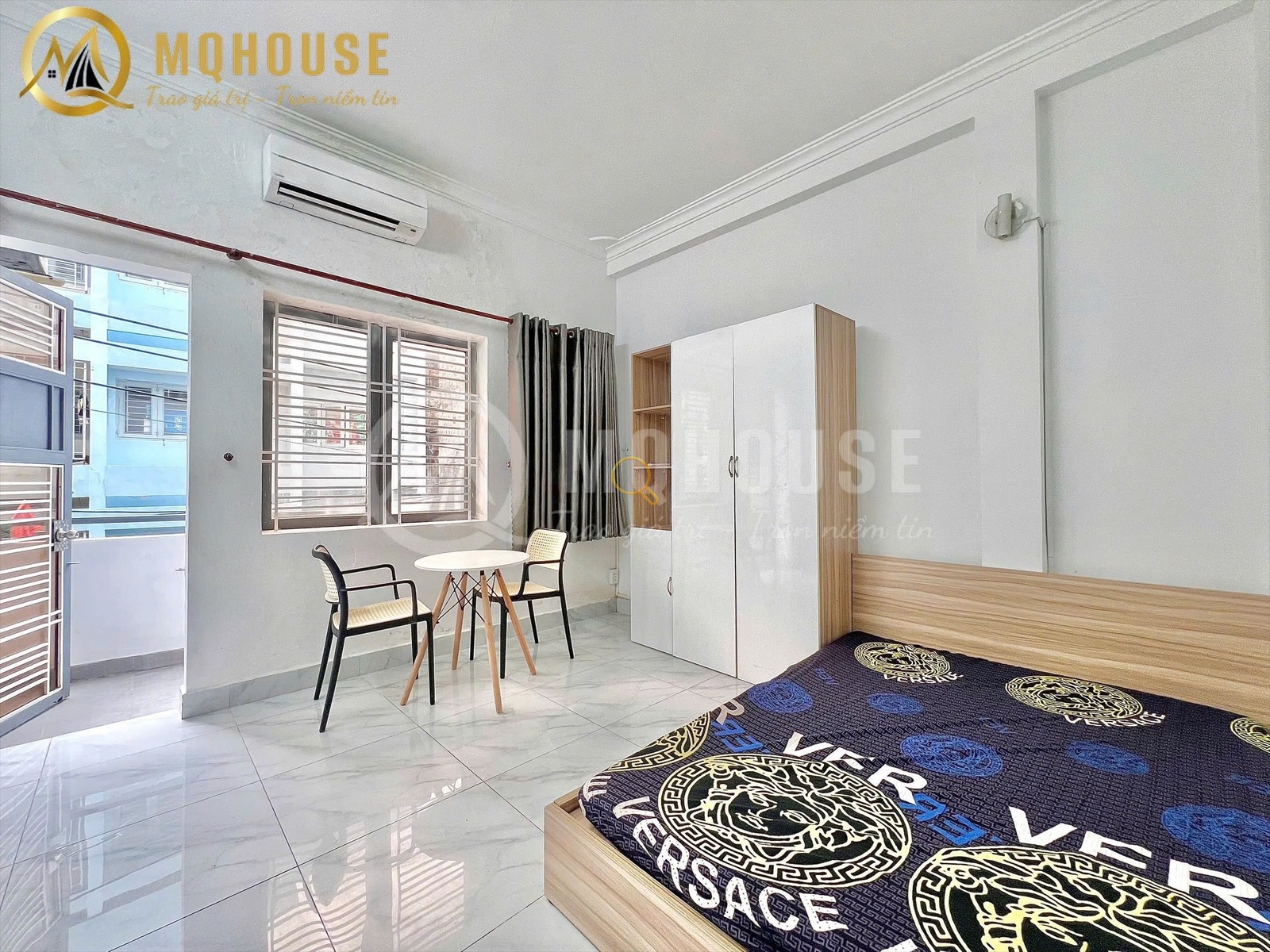 PHÒNG FULLY FURNISHED WITH BALCONY