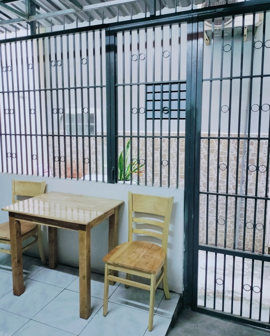 PHÒNG FULLY FURNISHED WITH WINDOW
