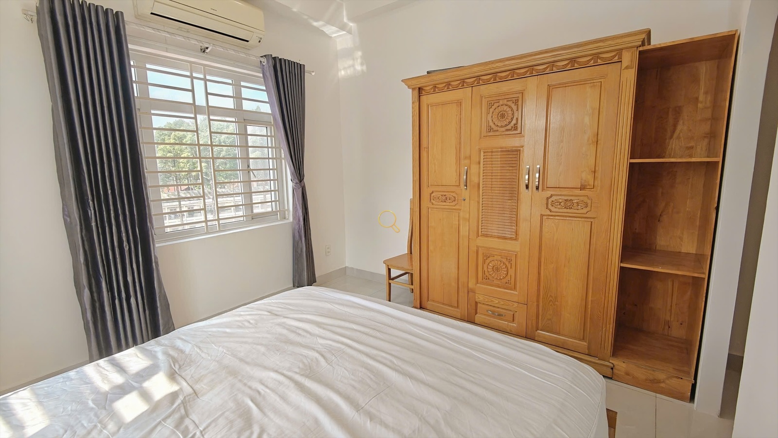 SERVICED APARTMENT FULLY FURNISHED WITH WINDOW