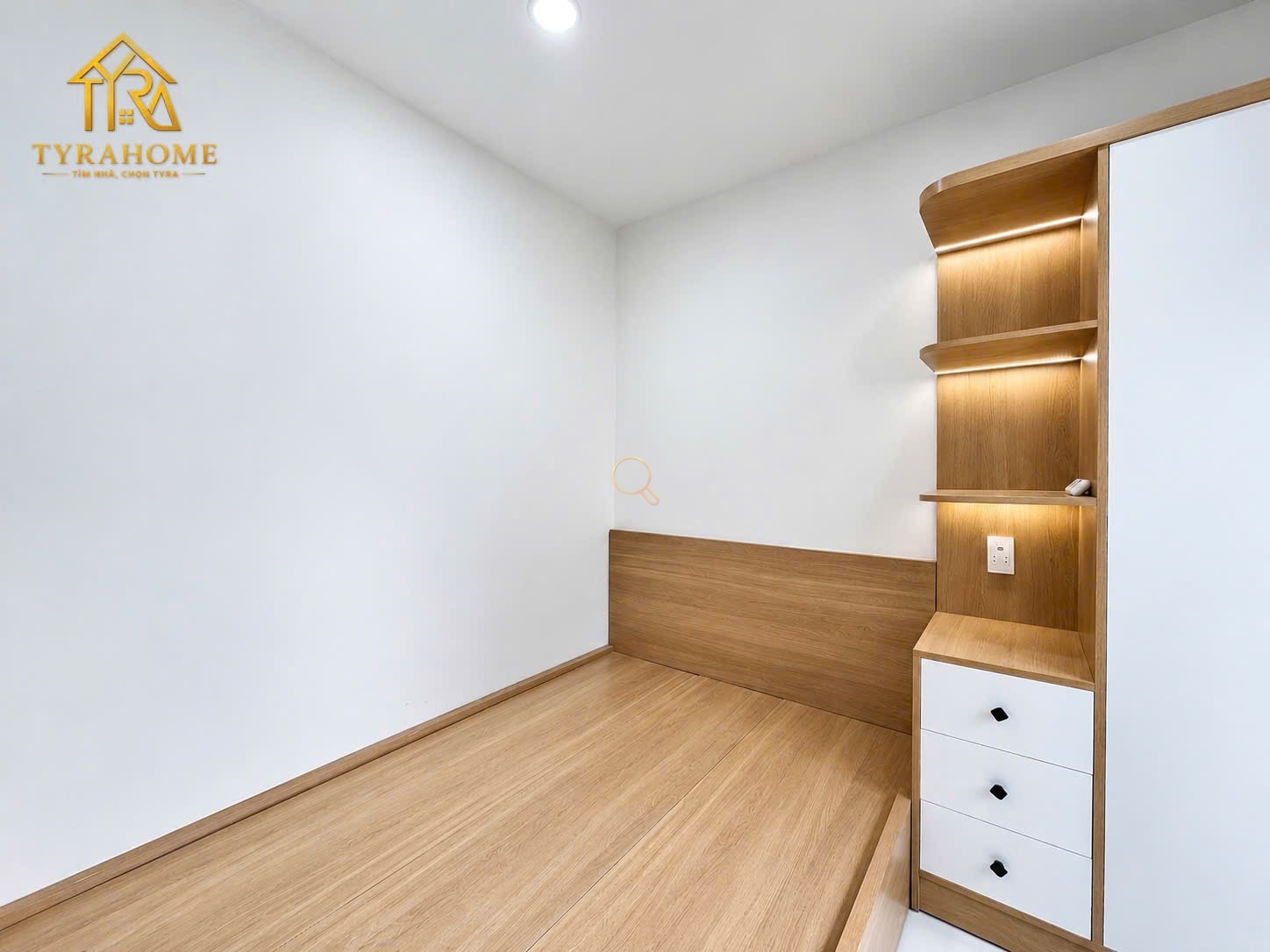 CĂN HỘ DỊCH VỤ FULL NỘI THẤT MÁY GIẶT RIÊNG CÓ BAN CÔNG