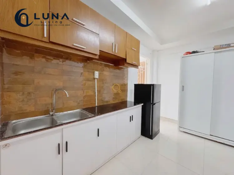 PHÒNG FULL NỘI THẤT CÓ CỬA SỔ