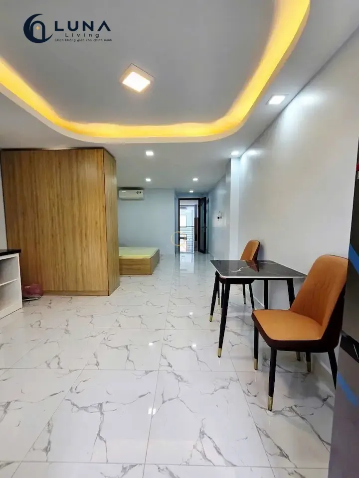 CĂN HỘ DỊCH VỤ FULL NỘI THẤT MÁY GIẶT RIÊNG CÓ CỬA SỔ