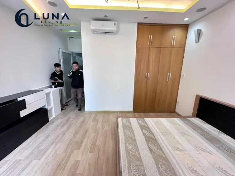 PHÒNG FULL NỘI THẤT CÓ BAN CÔNG