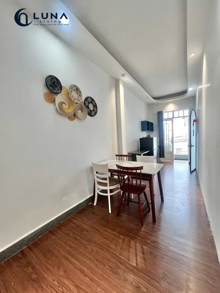 CĂN HỘ DỊCH VỤ FULL NỘI THẤT CÓ BAN CÔNG