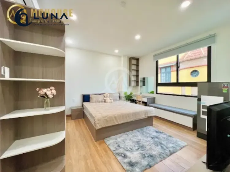 CĂN HỘ DỊCH VỤ FULL NỘI THẤT CÓ CỬA SỔ