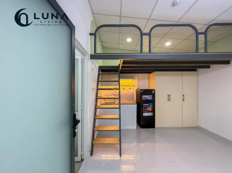 PHÒNG FULL NỘI THẤT CÓ CỬA SỔ