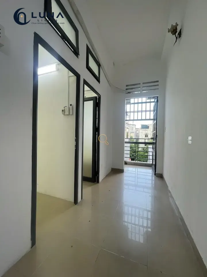 PHÒNG FULL NỘI THẤT CÓ BAN CÔNG