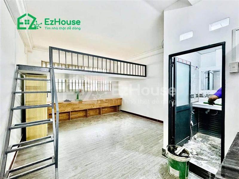 DUPLEX CỬA SỔ TRỜI GẦN VHU