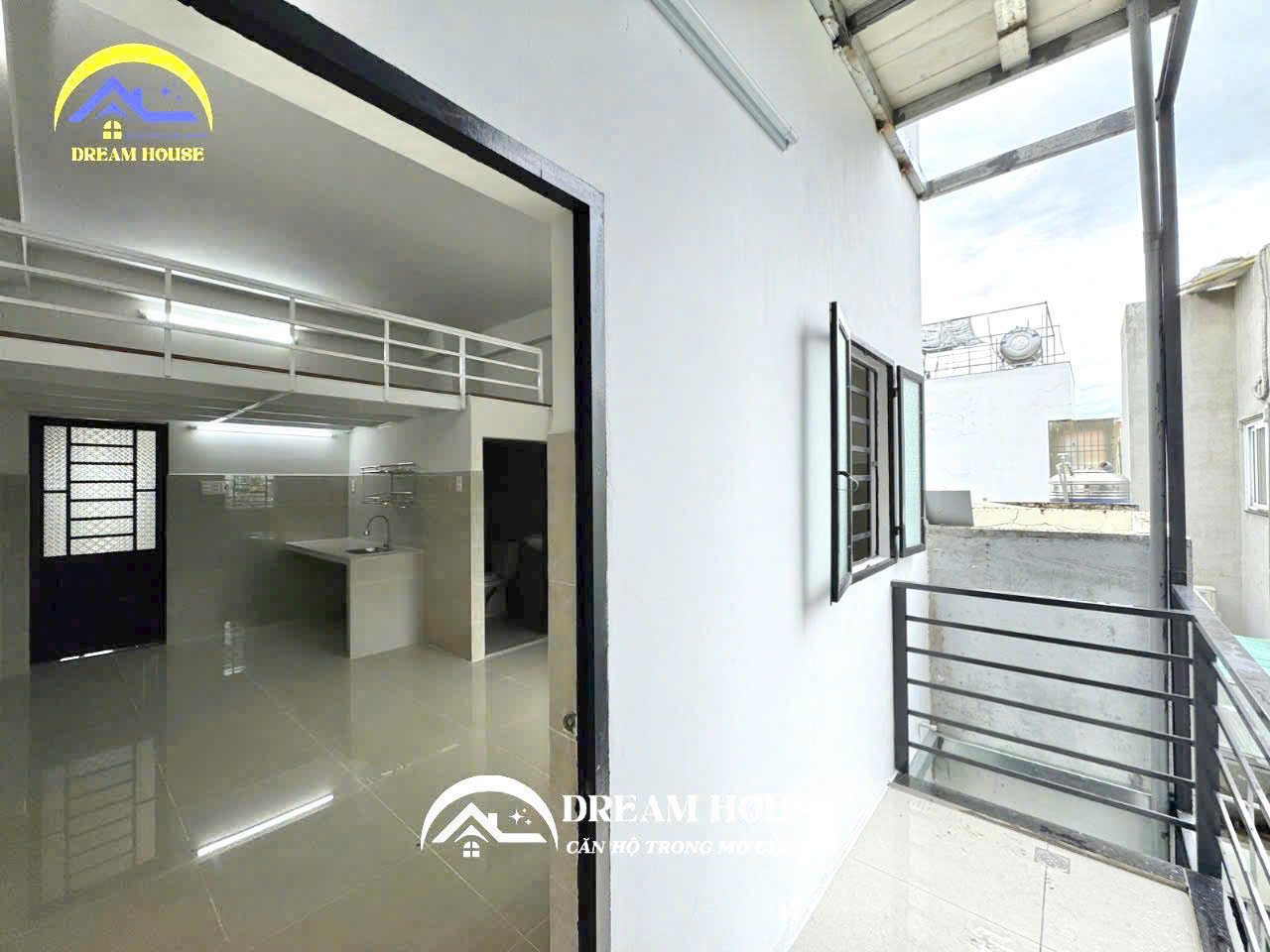 DUPLEX BALCONY SIÊU NGON NEAR HUIT