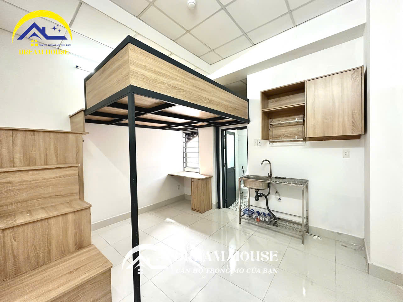 DUPLEX WINDOW TRỜI NEAR HUIT