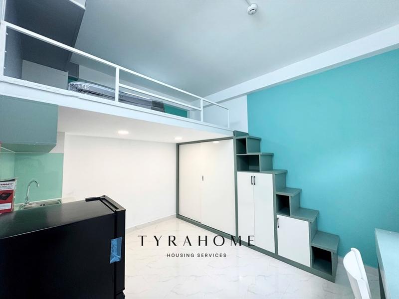 PHÒNG FULLY FURNISHED WITH WINDOW
