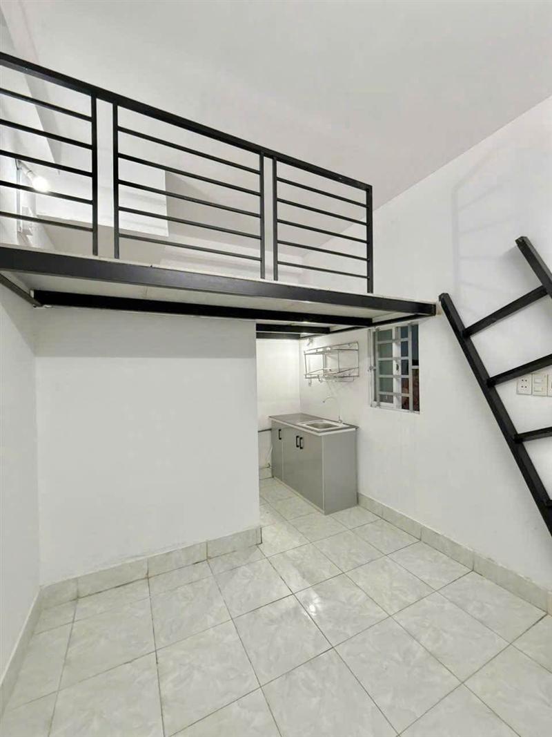 PHÒNG MEZZANINE AFFORDABLE LỘI BỘ HUIT