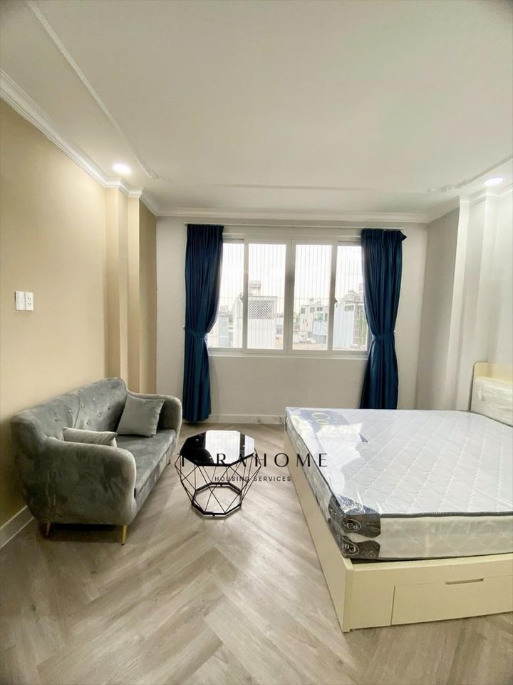 PHÒNG FULL NỘI THẤT CÓ CỬA SỔ
