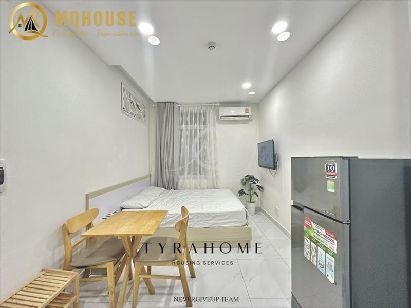 PHÒNG FULLY FURNISHED WITH WINDOW