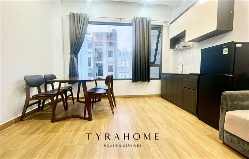 PHÒNG FULLY FURNISHED WITH WINDOW