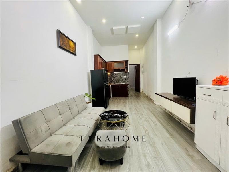 PHÒNG FULLY FURNISHED WITH WINDOW