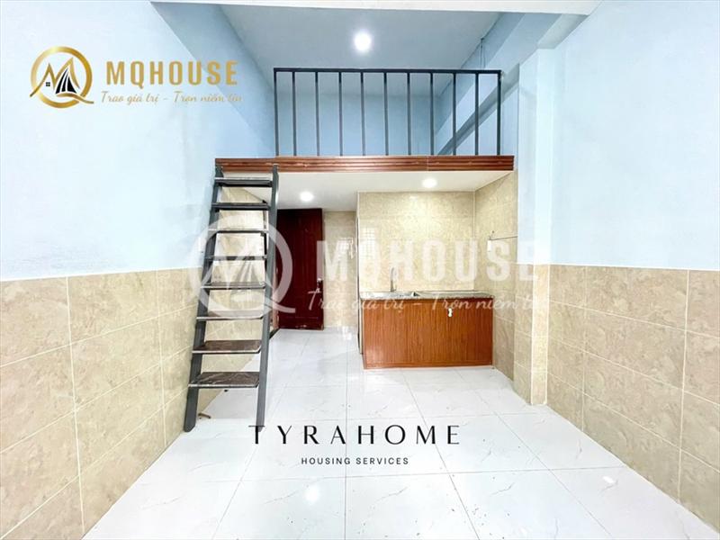PHÒNG FULL NỘI THẤT CÓ CỬA SỔ