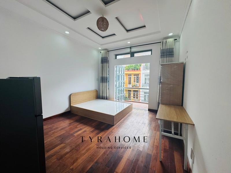PHÒNG FULLY FURNISHED WITH BALCONY