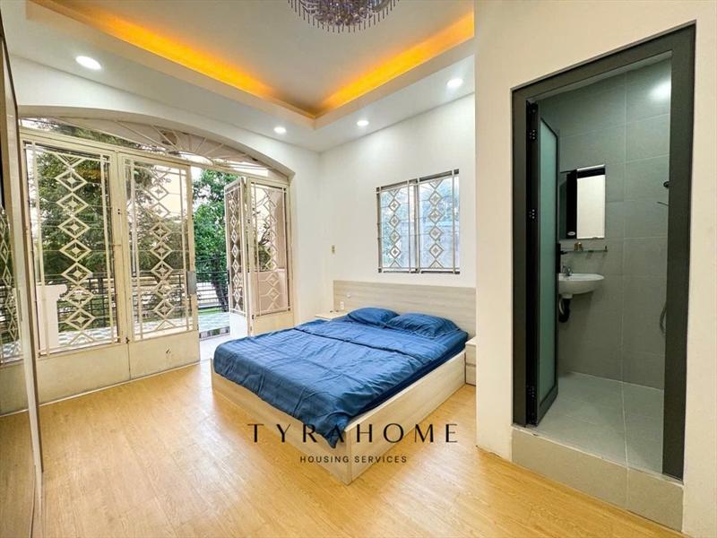 PHÒNG FULL NỘI THẤT CÓ BAN CÔNG